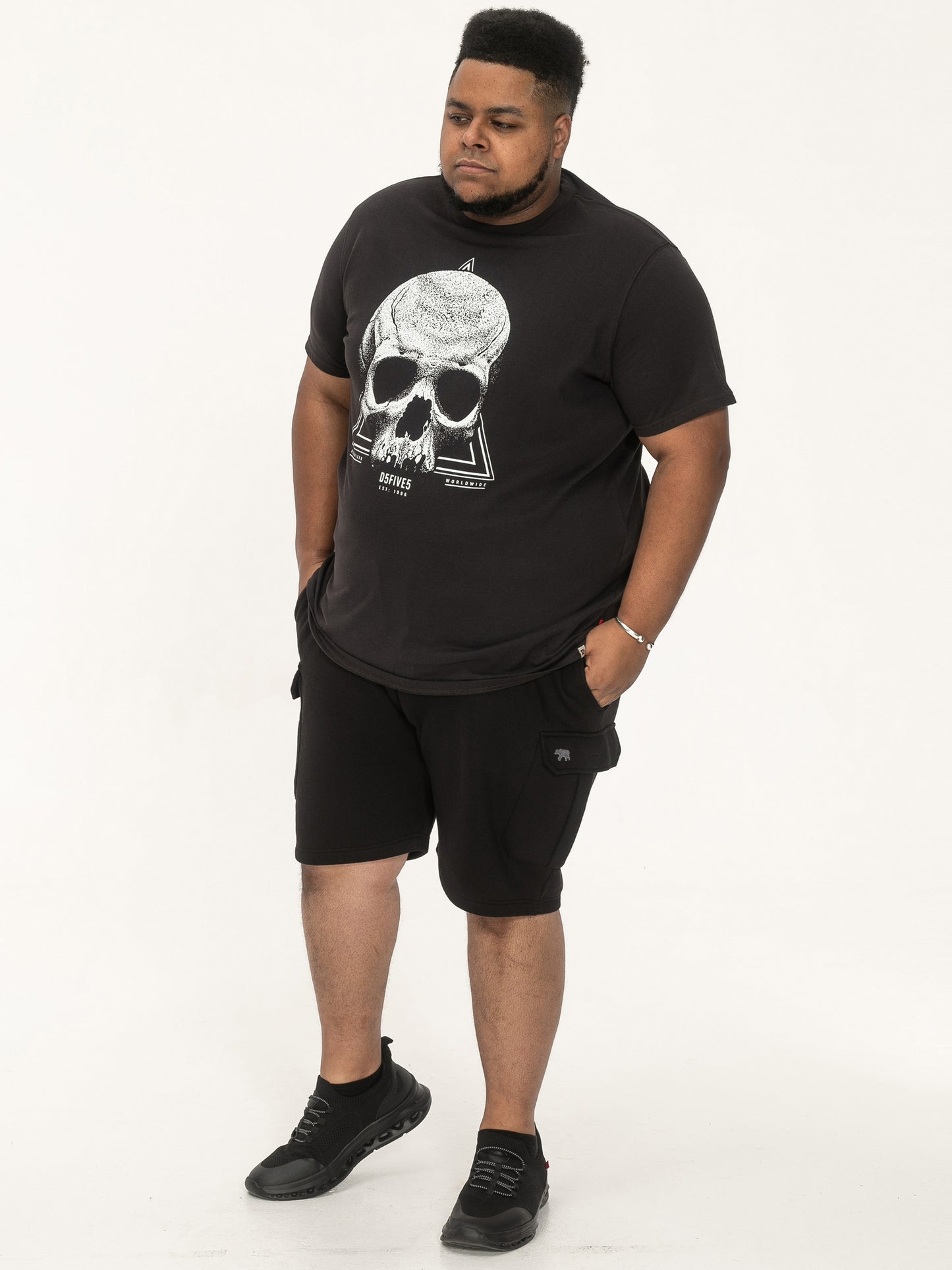 HUCKNALL -D555 Washed Black Skull Monochrome Printed Crew Neck T-Shirt