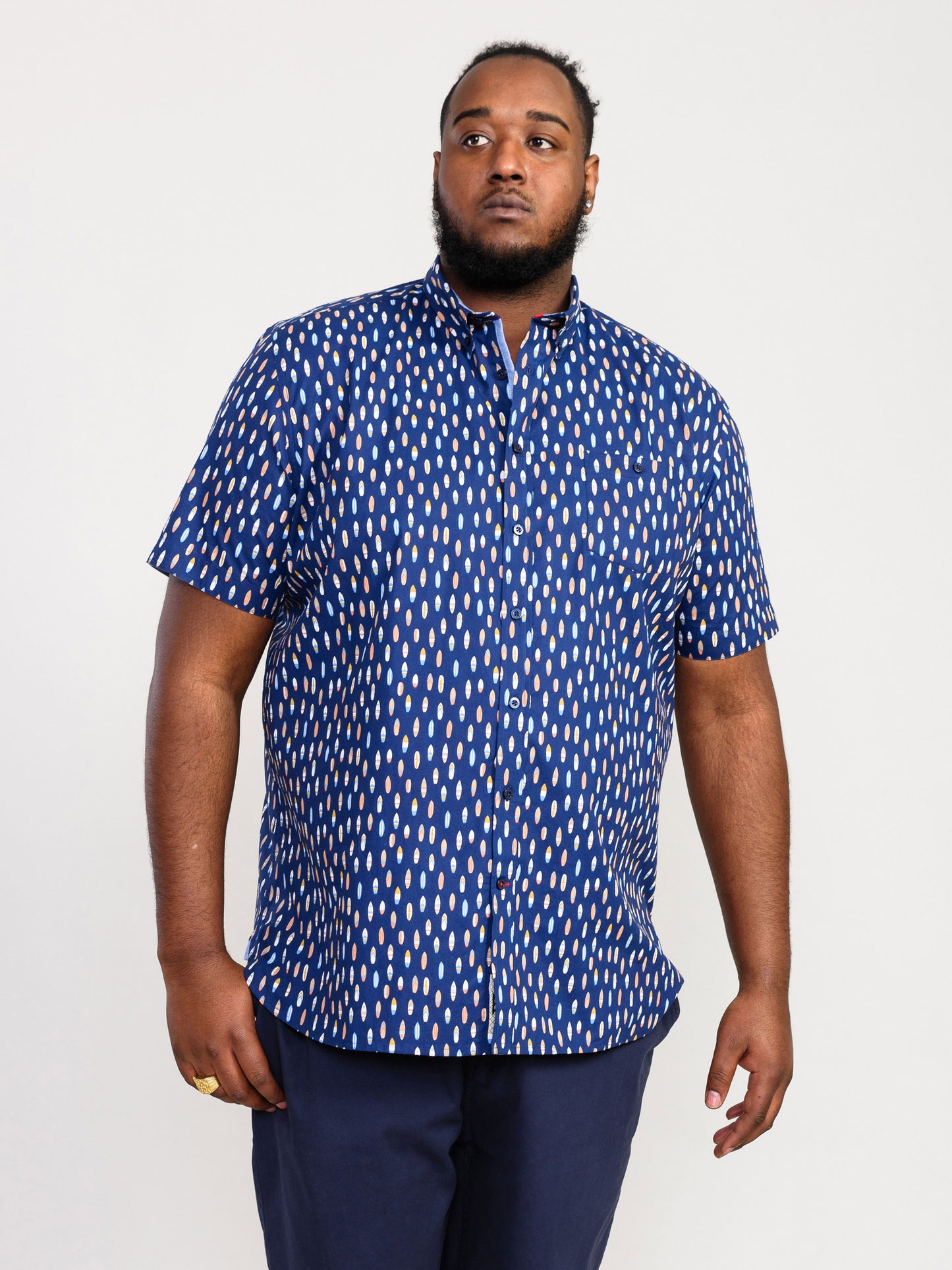 HACKFORD -D555 Navy Blue Surf Board Ed Button Down Collar Short Sleeve Shirt