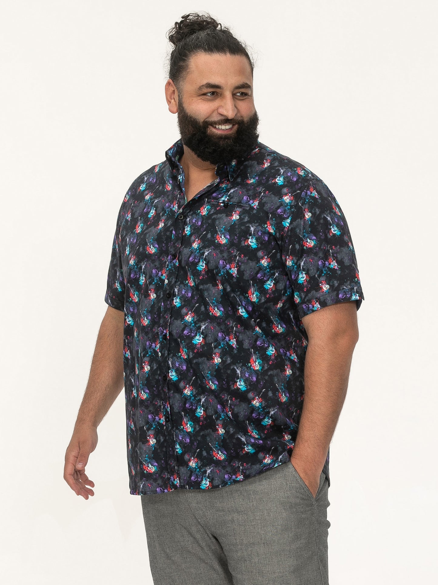 FARNBOROUGH -D555 Black Guitar Short Sleeve Shirt with Hidden Button Down Collar