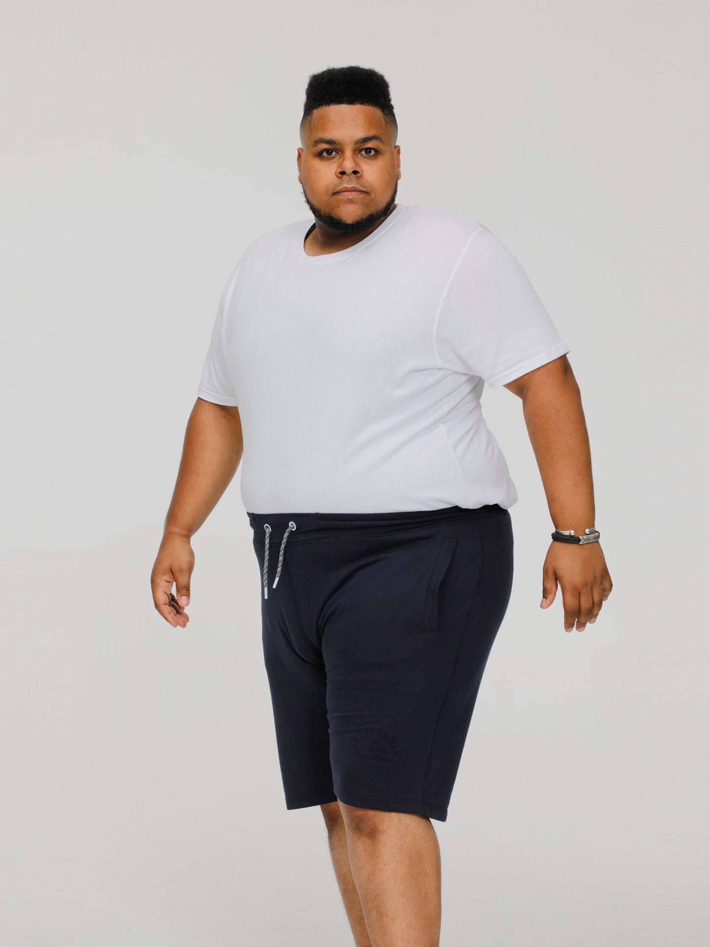STEFAN 2 -D555 Navy Blue Elasticated Waist Loop Back Shorts