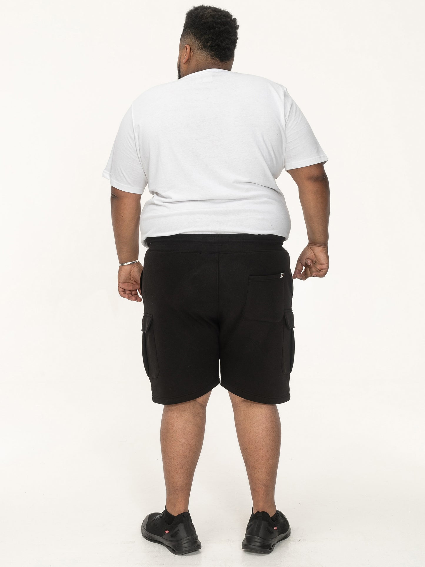 WIGAN 2-D555 Black Elasticated Waist Fleece Cargo Shorts
