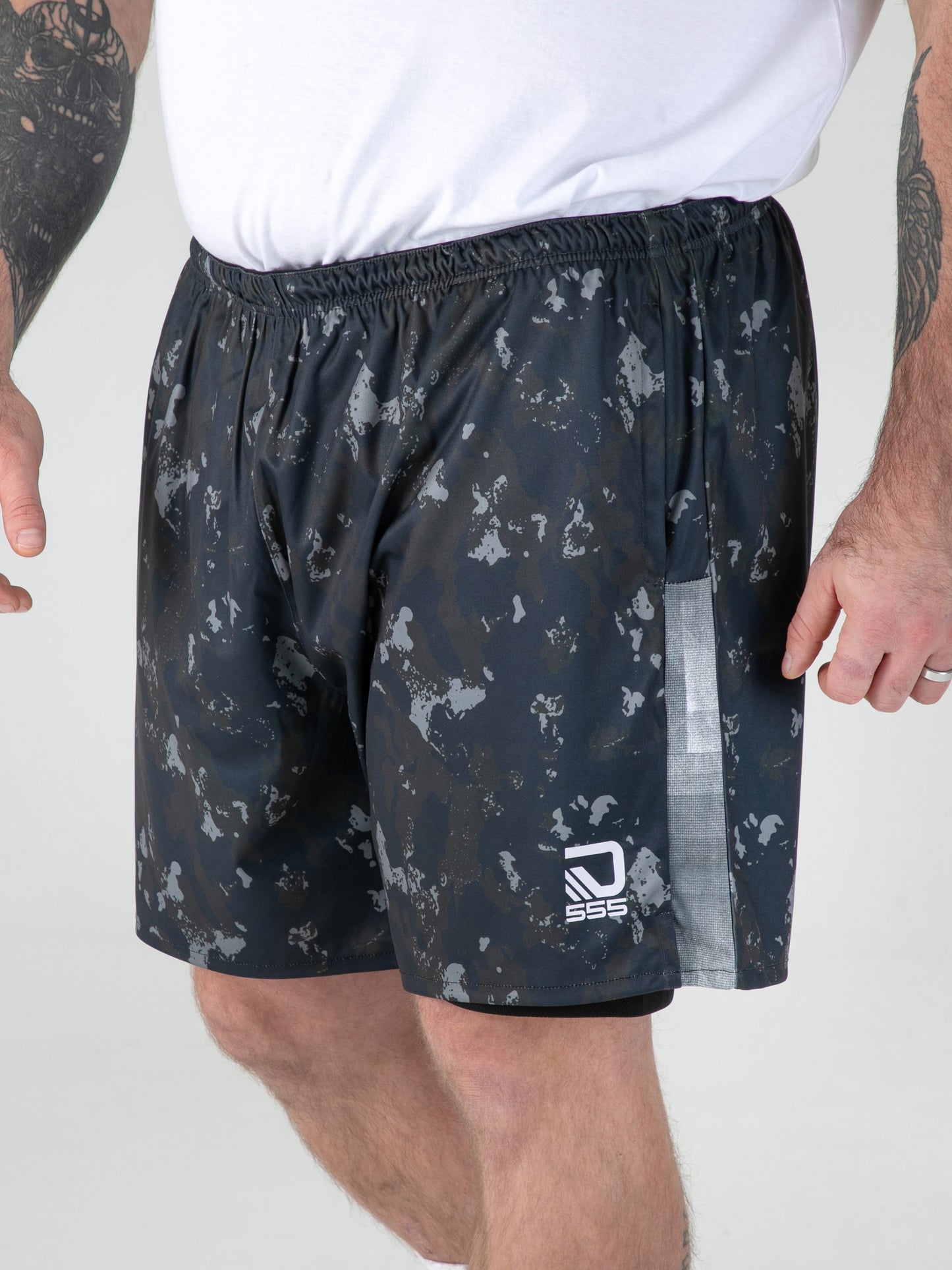 COLLINS -D555 Green Camouflage Dry Wear Elasticated Short with Compression Lining
