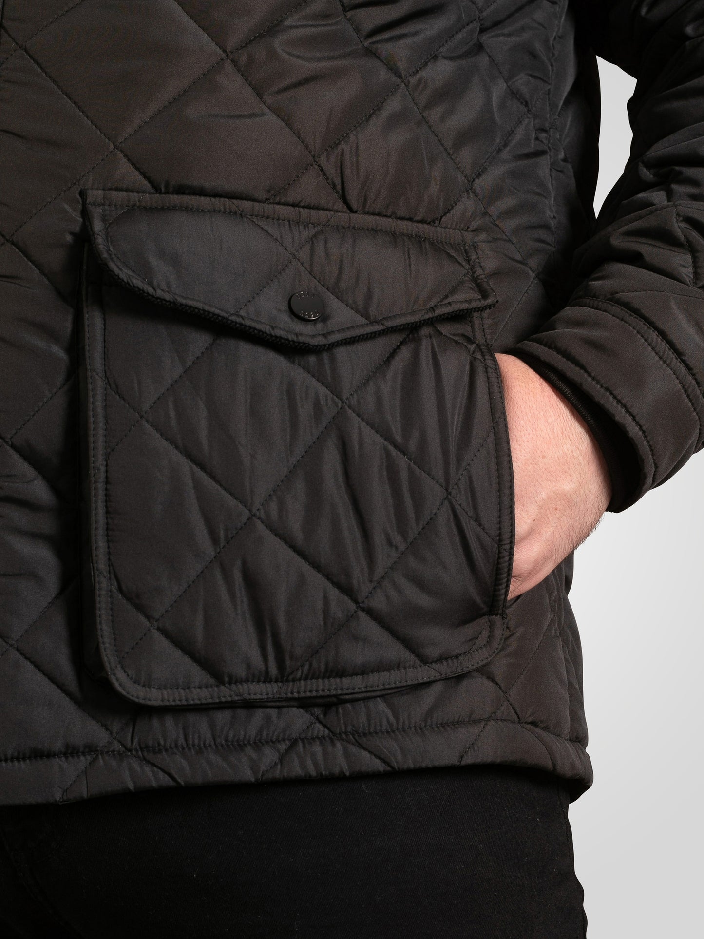 HARBOROUGH -D555 Black Quilted Jacket with Corduroy Collar