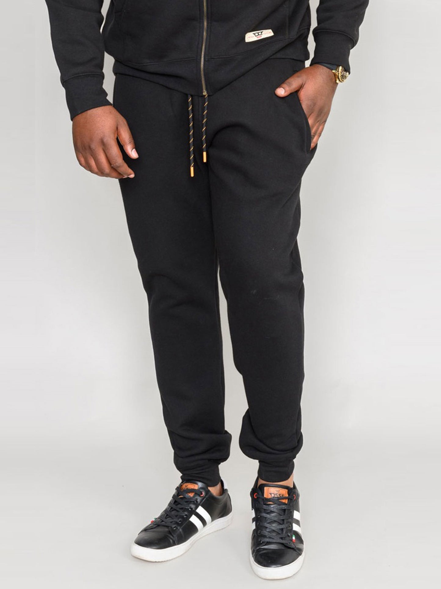 BUCKINGHAM -D555 Black D555 Cuffed Jogger with Side Pockets