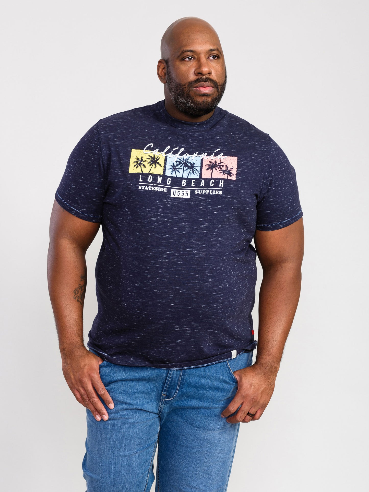 THORNDON -D555 Navy Reno California Long Beach Printed T-Shirt