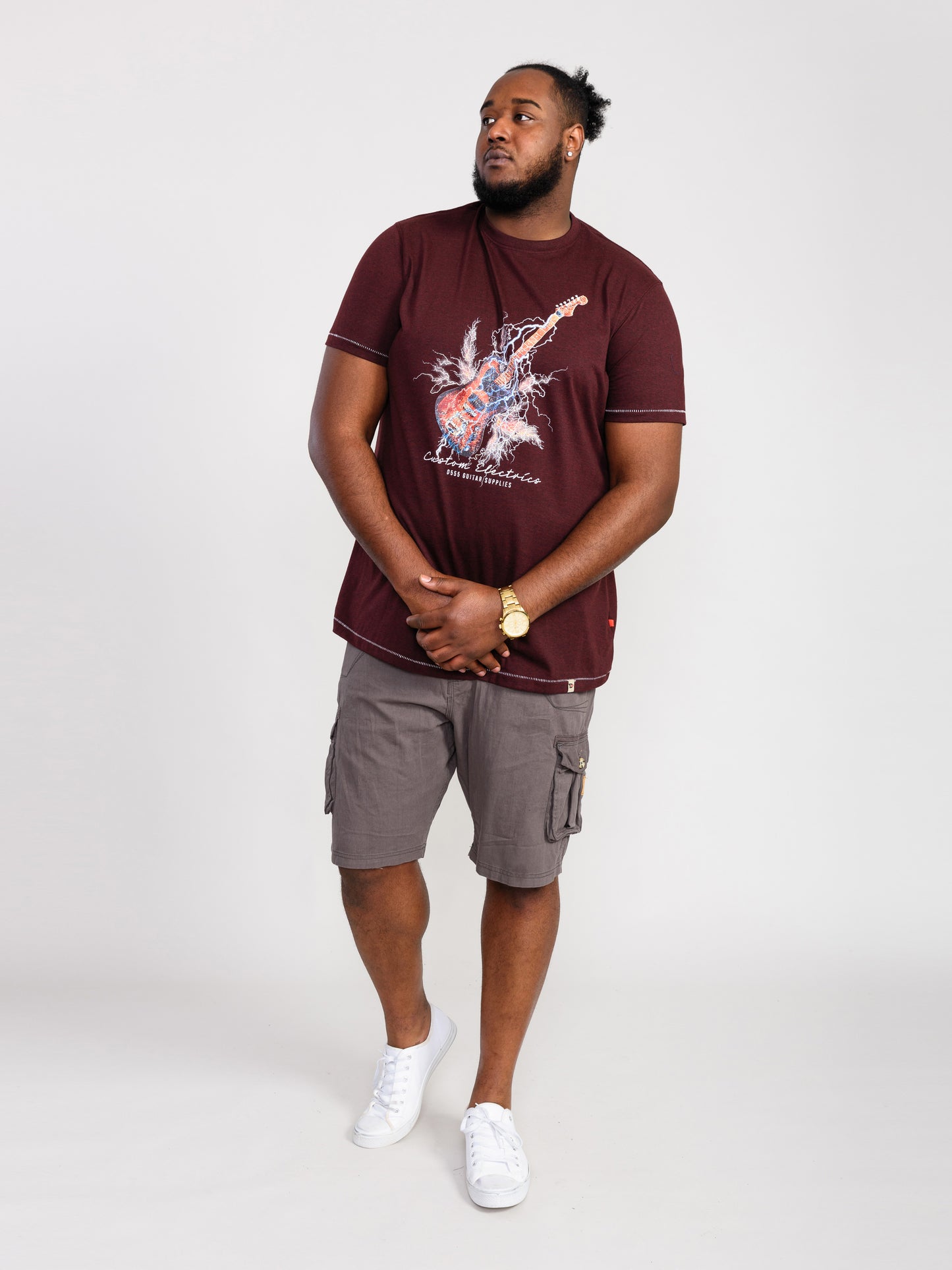 REDBOURN -D555 Burgundy Black Twist Lightning Bolt Guitar Printed T-Shirt