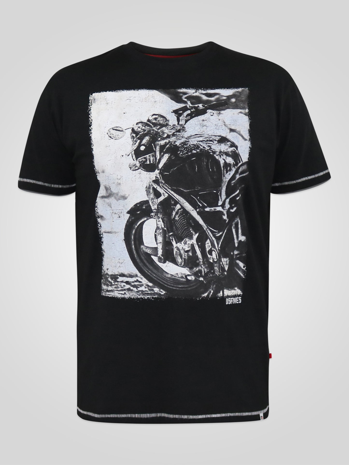 PINEWOOD -D555 Black Photographic Bike Printed T-Shirt
