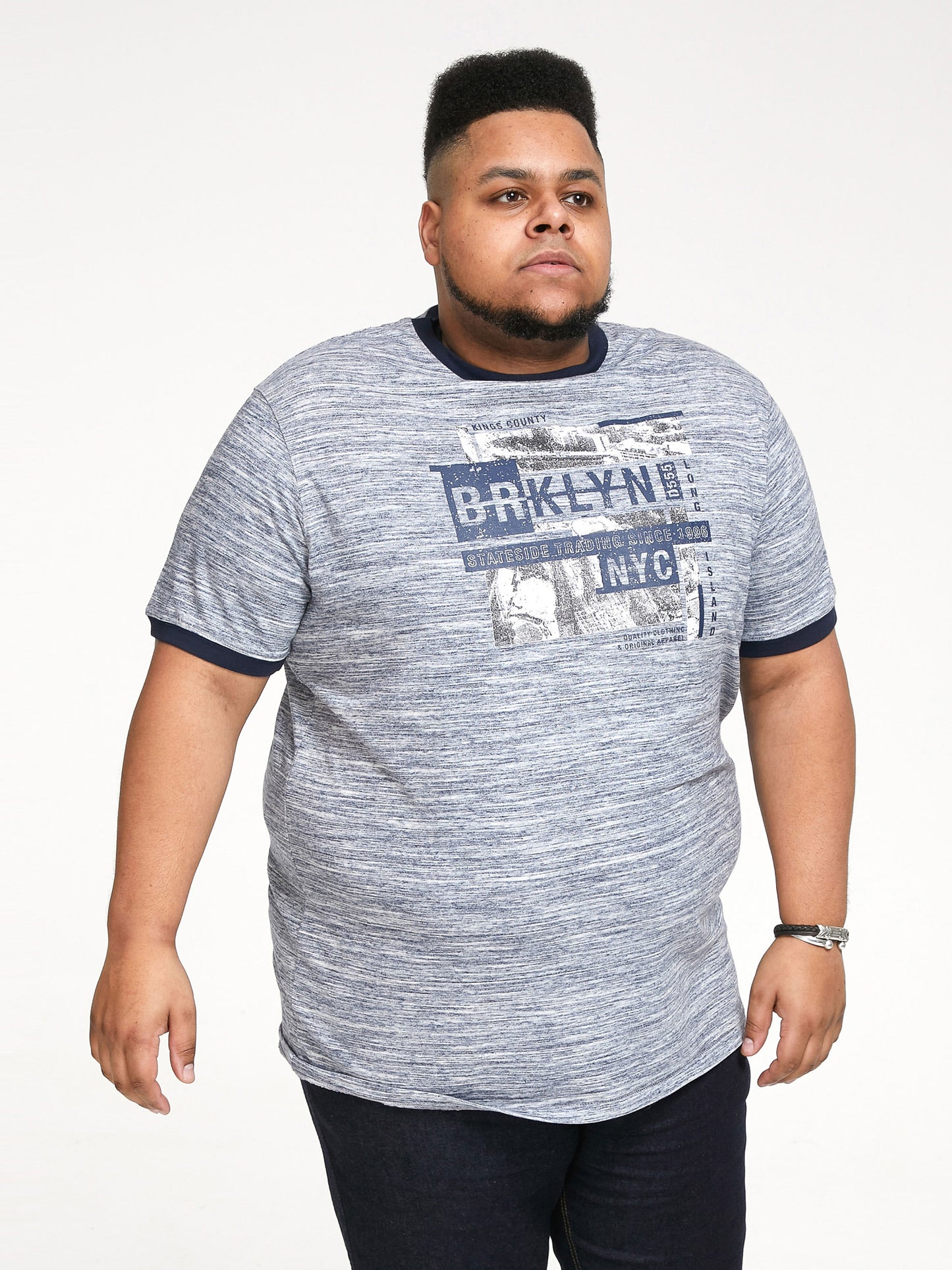 STANDFORD -D555 Blue Reno Brooklyn Print Chest T-Shirt