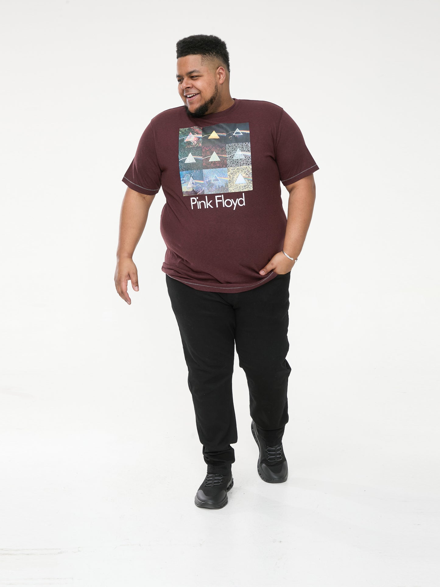 DIVISION -D555 Burgundy Black Twist Official Licensed Pink Floyd Printed T-Shirt
