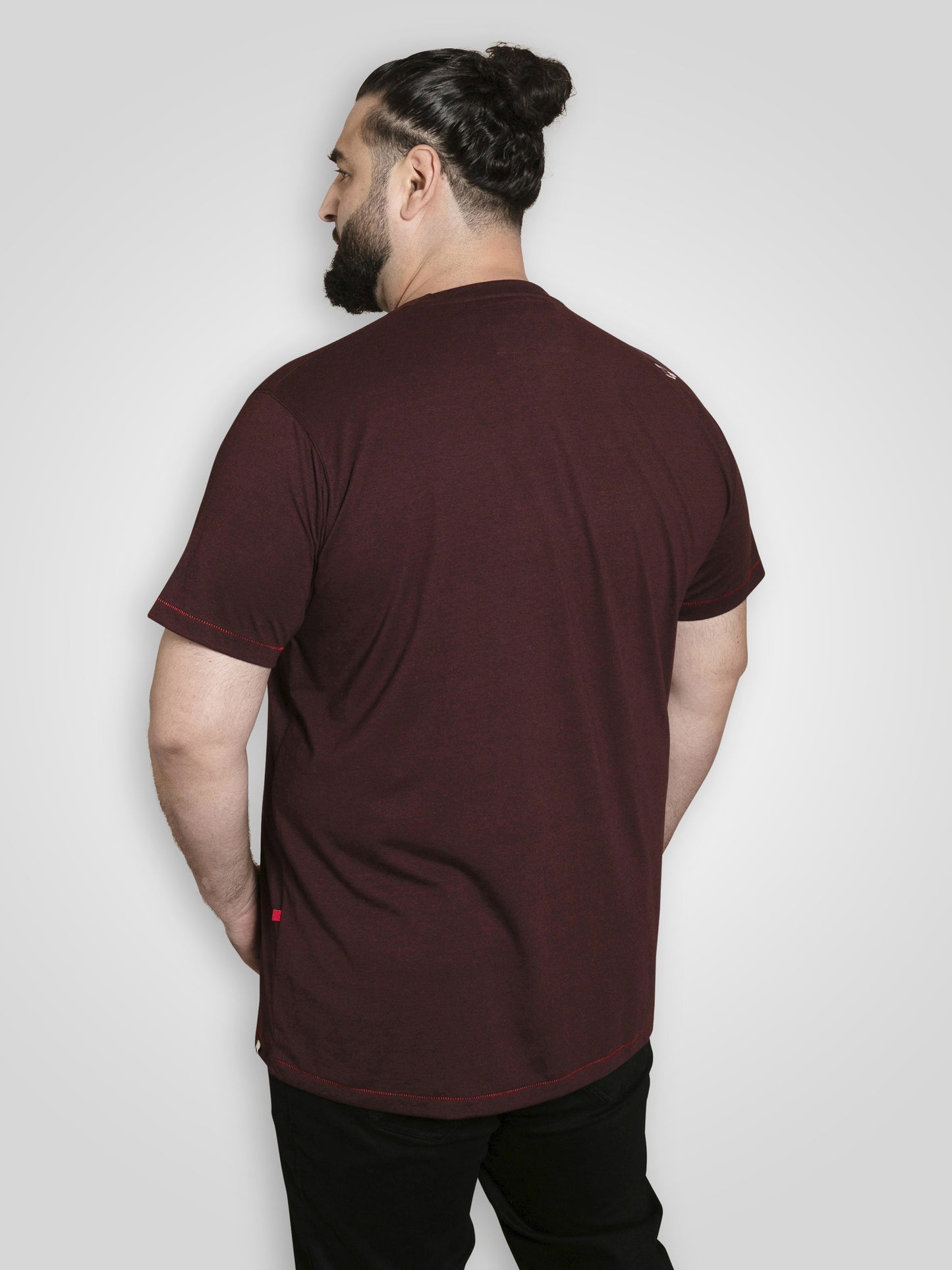 BARNSLEY -D555 Burgundy Twist Guitar and Amp Printed Crew Neck T-Shirt