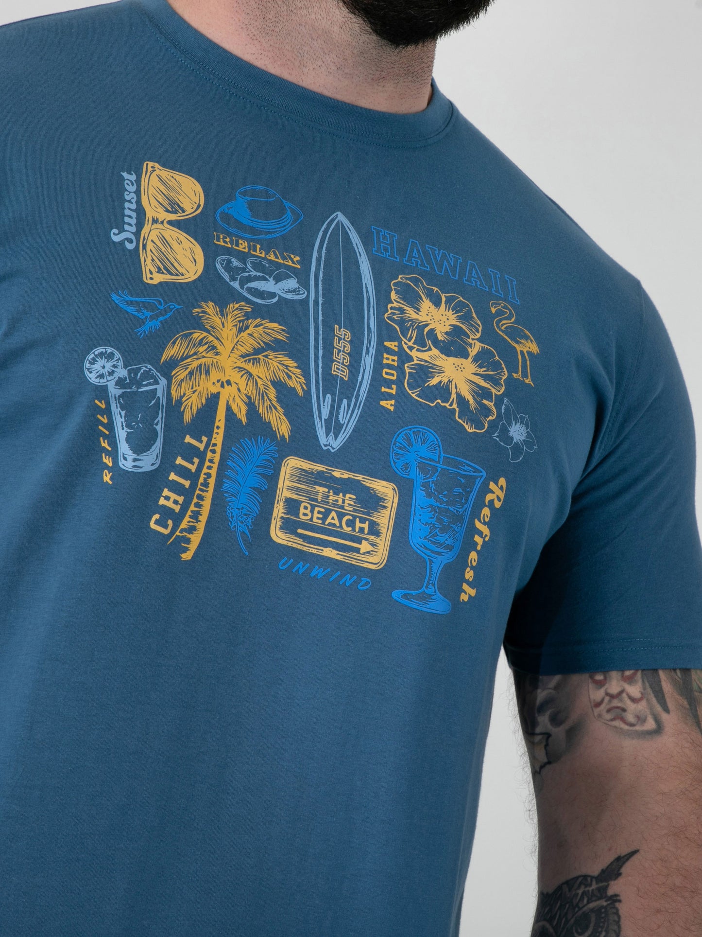 HOVELL -D555 Dark Teal Summer Beach Icon Sketches Printed Crew Neck T-Shirt