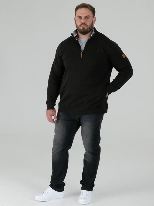 RUSSEL 1 -D555 Black 1/4 Zip Sweatshirt In Fleece with Chest Embroidery