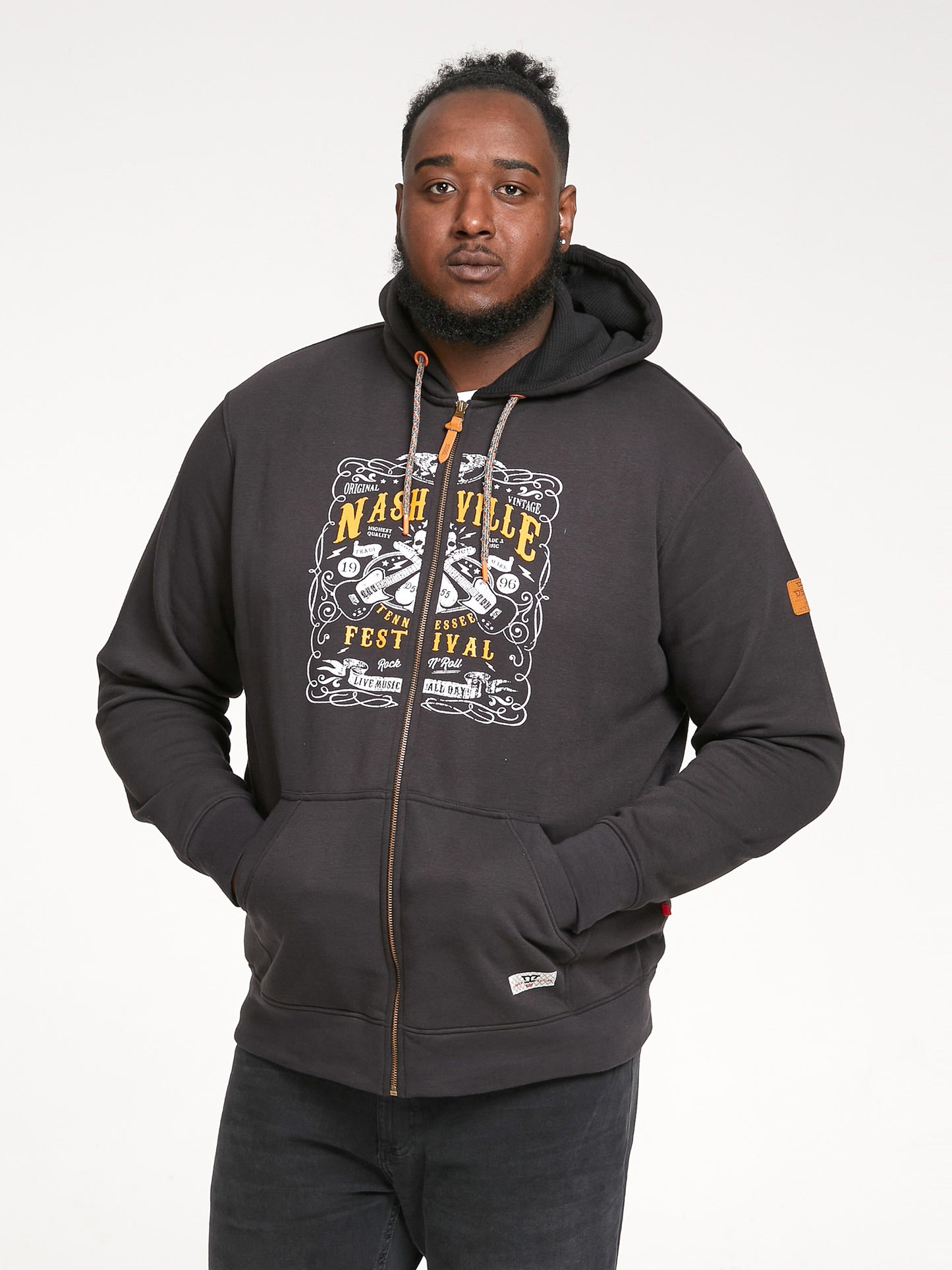 KNEBWORTH -D555 Washed Black Full Zip Hoody with Chest Print
