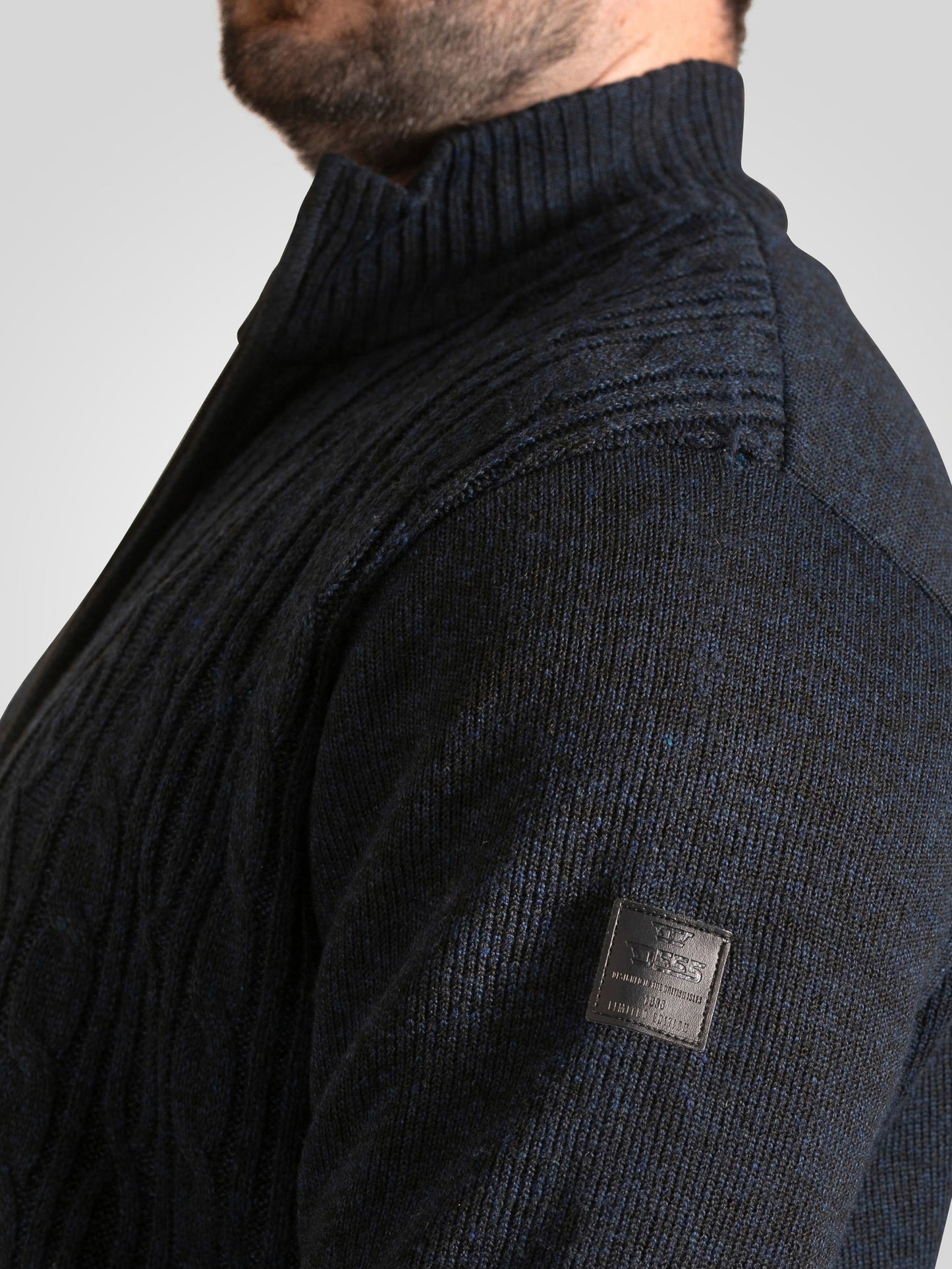 GILLINGHAM -D555 Navy Blue Marl Bonded Knitted Zip Through Cable Sweater