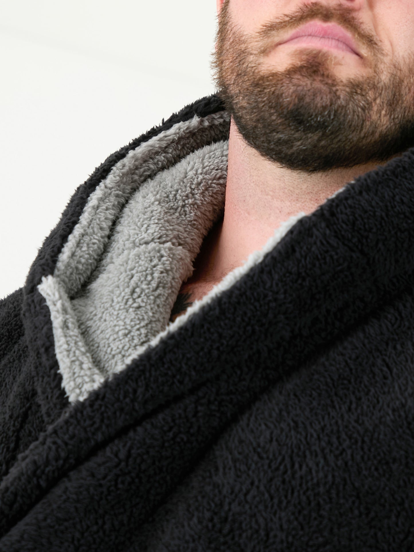 NEWQUAY 1 -D555 Black Super Soft Dressing Gown with Hood