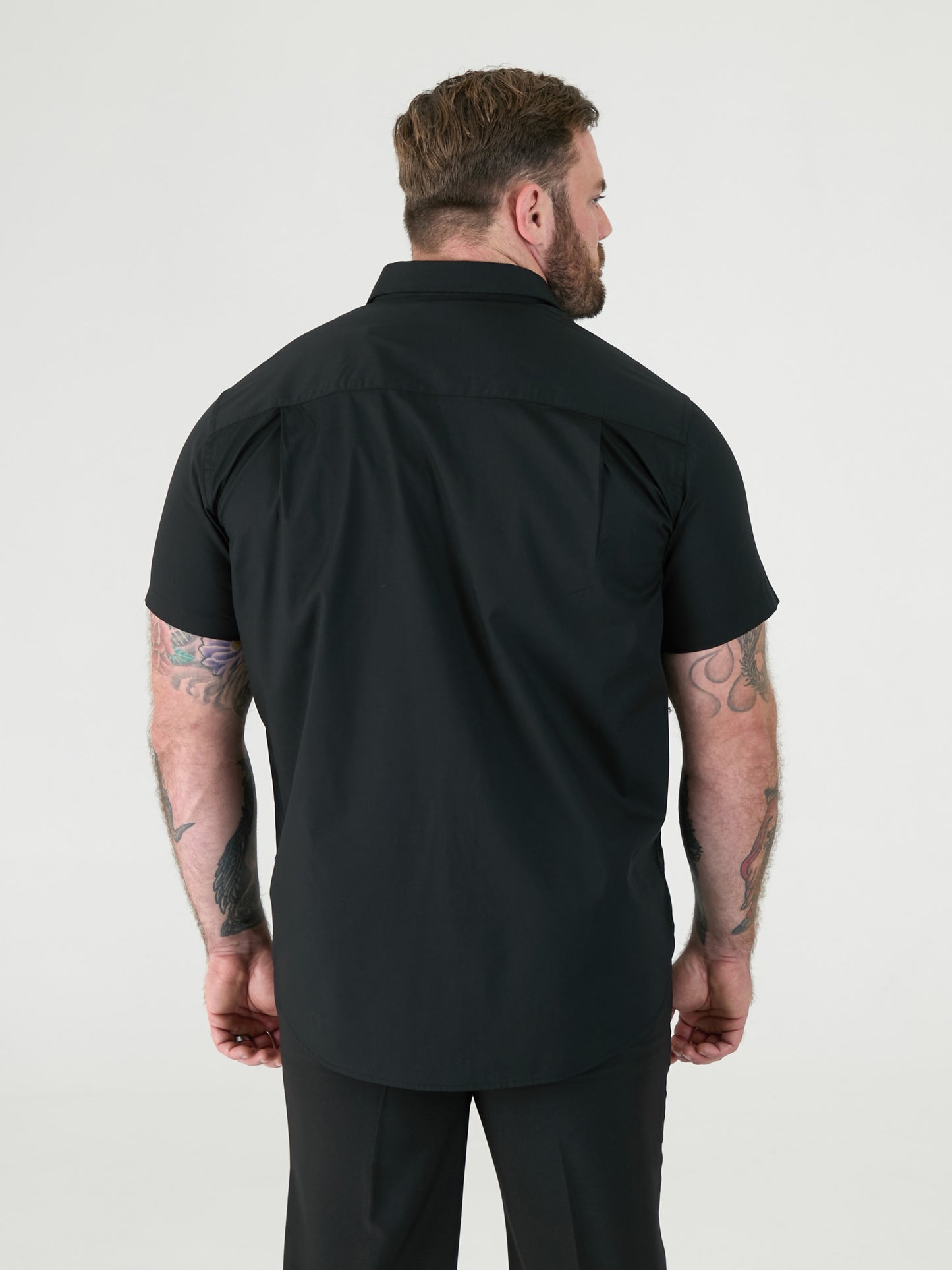 AERON -D555 Black Short Sleeve Easy Iron Classic Regular Shirt with Pocket