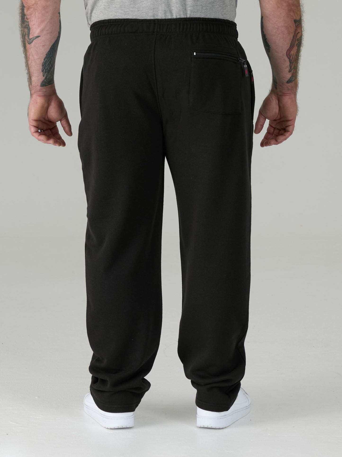 ALBERT -D555 Black Jogging Bottom with Open Hem and Zipper Pockets