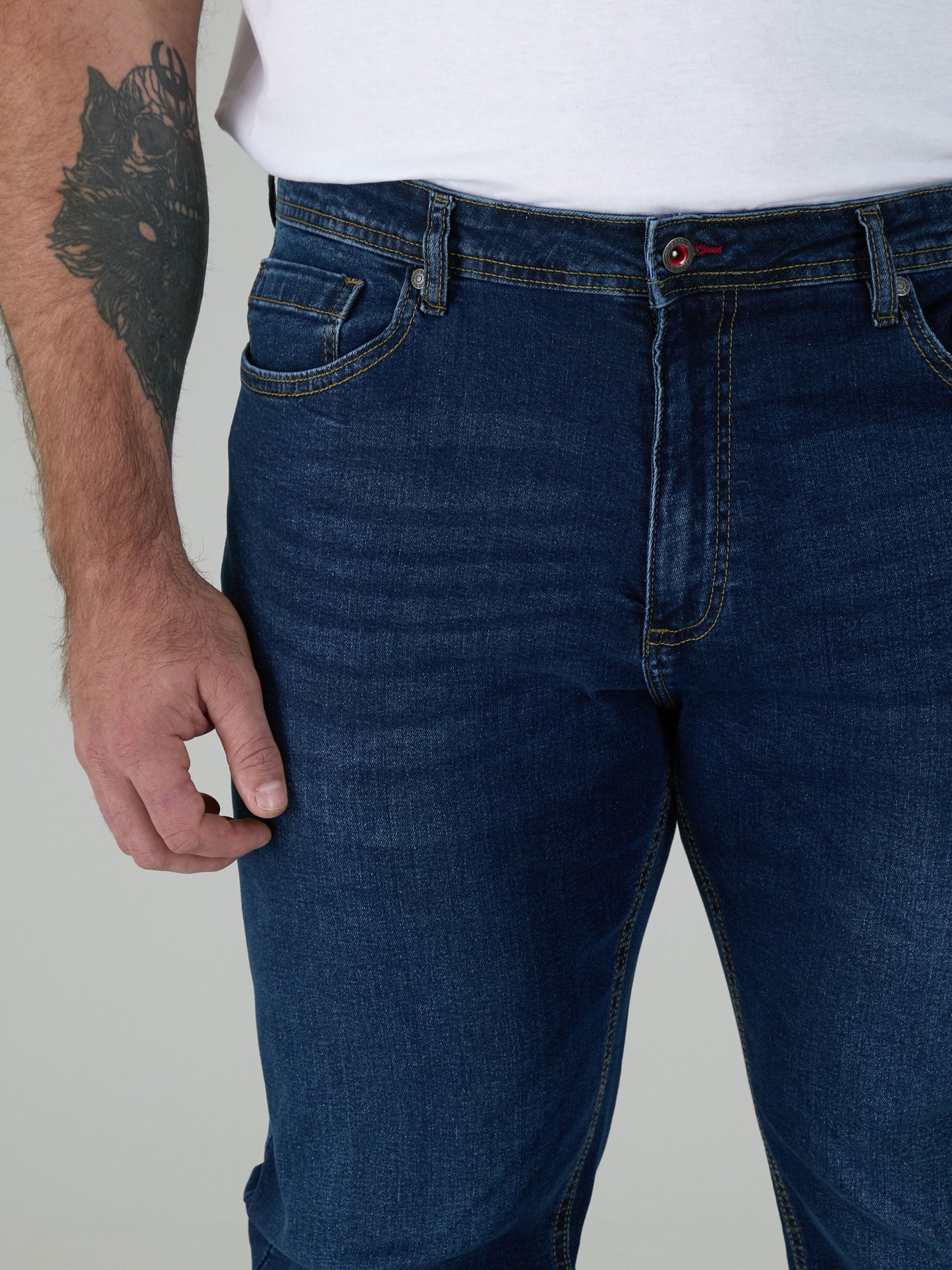 AMBROSE -D555 Vintage Blue Tapered Fit Stretch Jeans