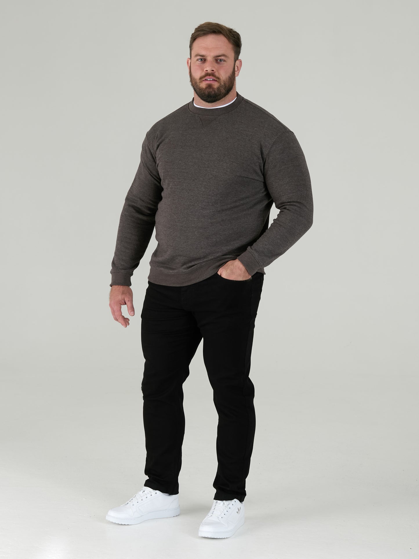 SWEAT -D555 Grey Classic Crew Neck Sweatshirt