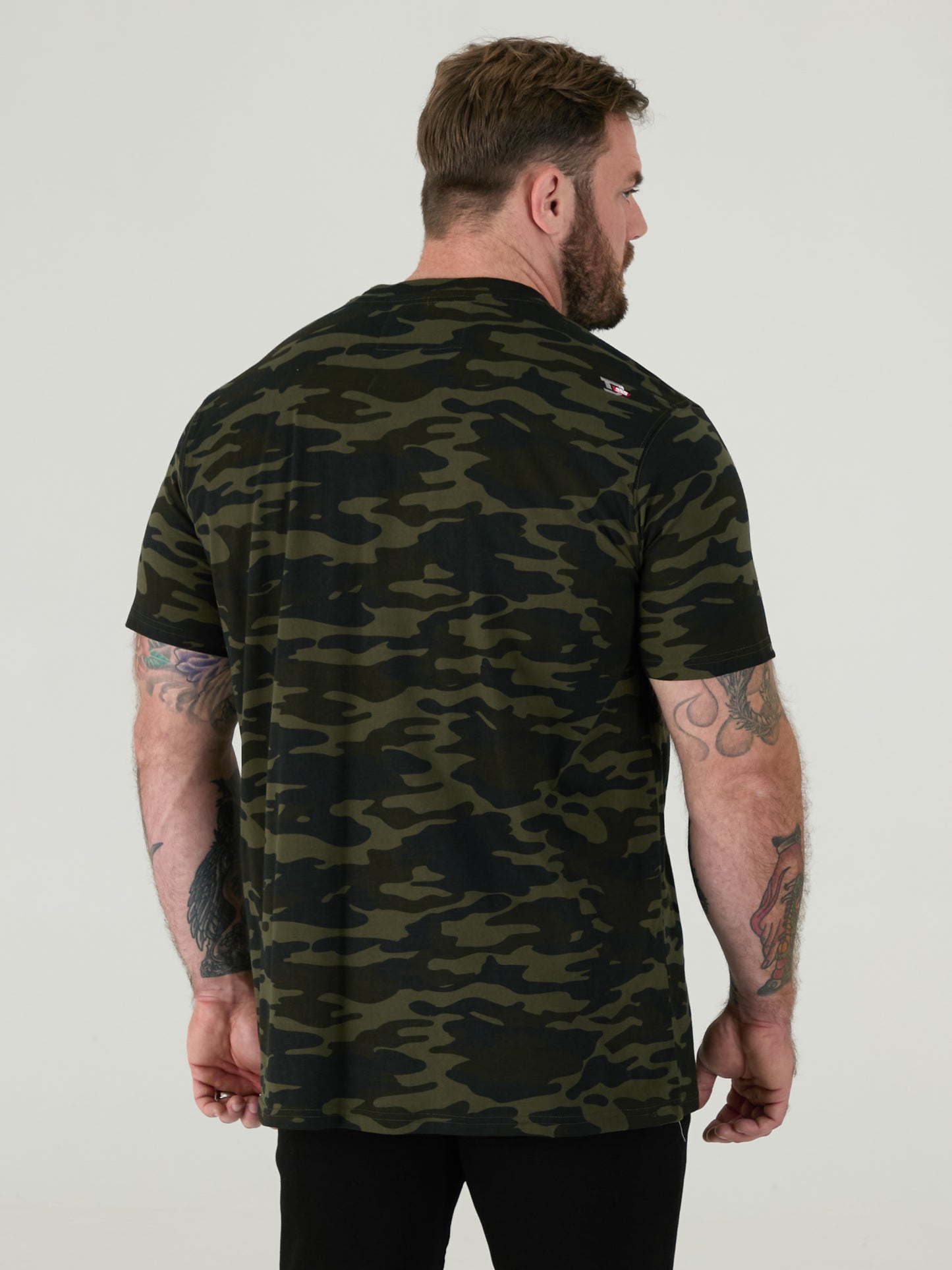 GASTON -D555 Green Camouflage Print Crew Neck T-Shirt