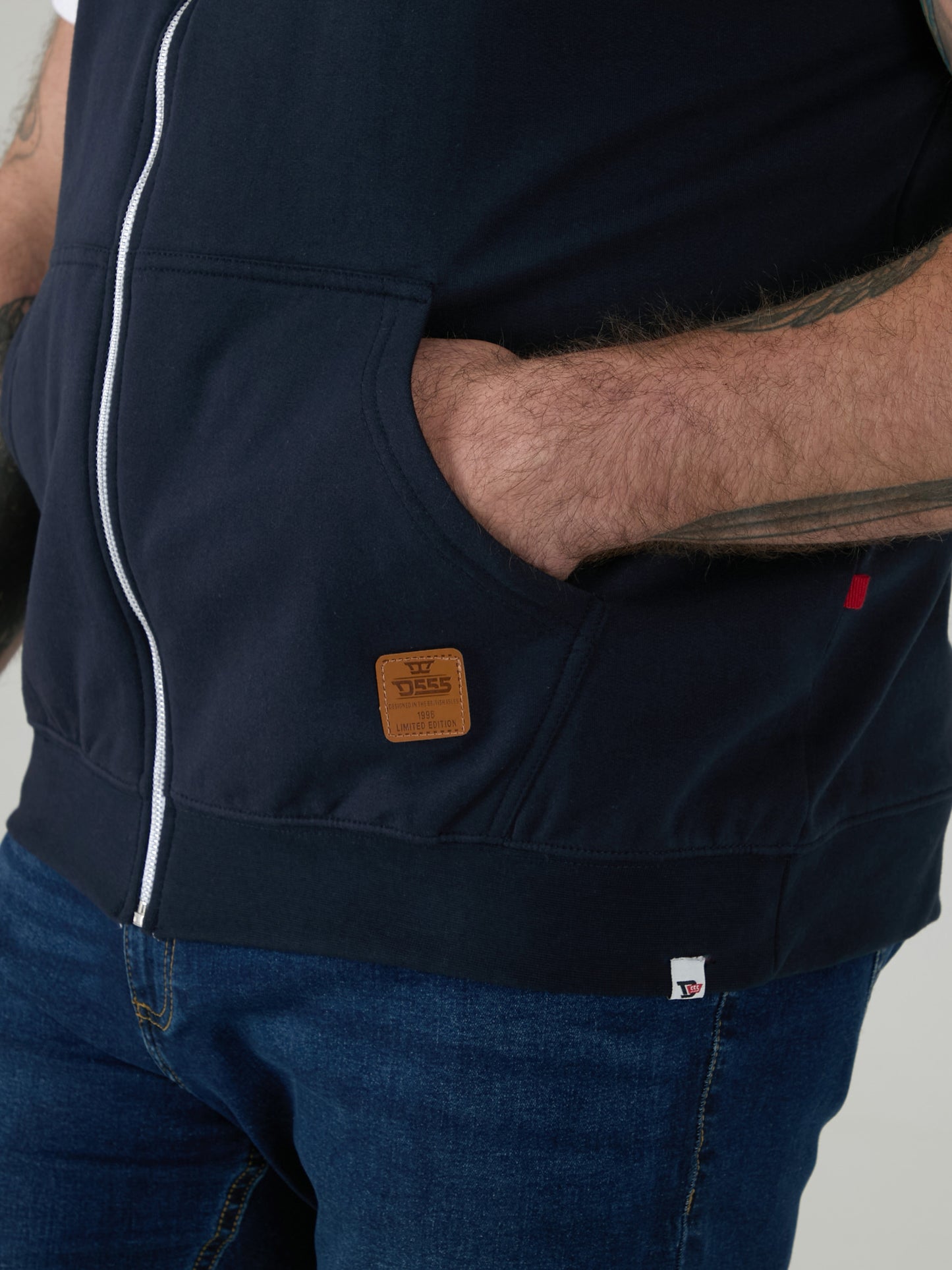 BLAKE-D555 Navy Blue Sleeveless Fleece Hoody