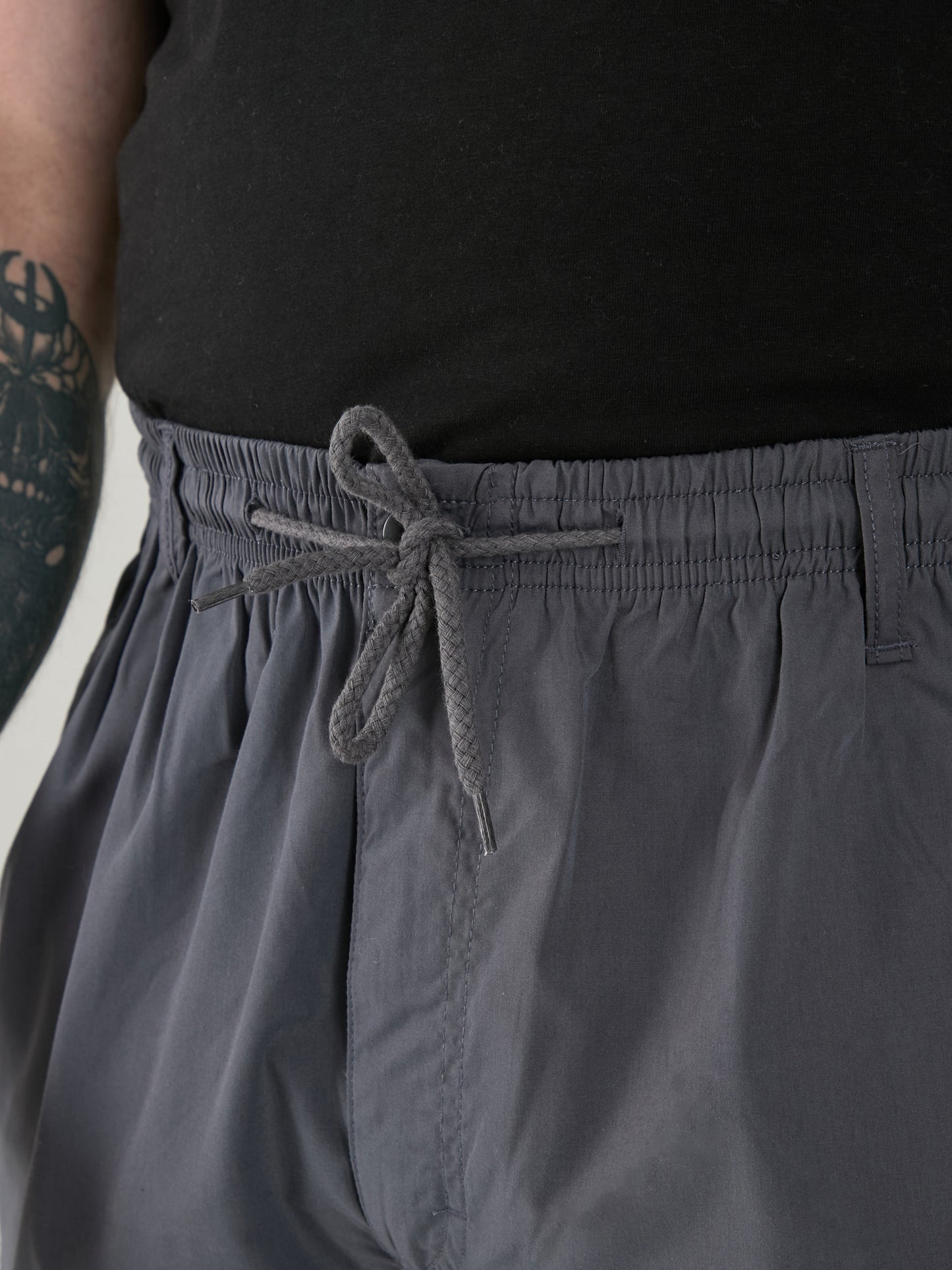 NICK -D555 Dark Grey Cargo Short with Shaped Leg Pockets