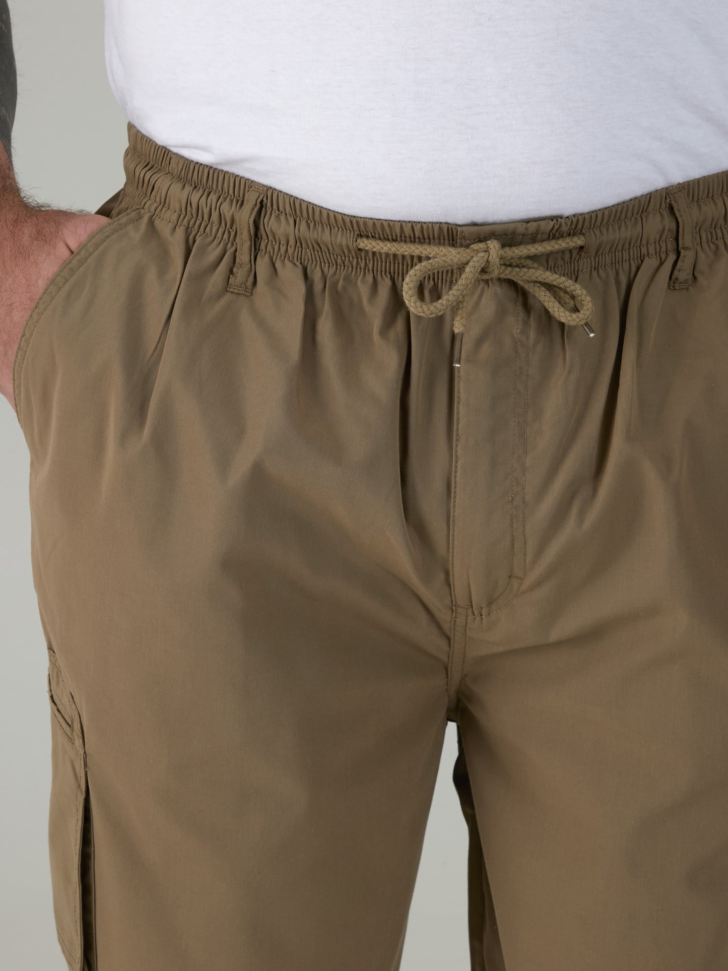 NICK -D555 Sand Cargo Short with Shaped Leg Pockets