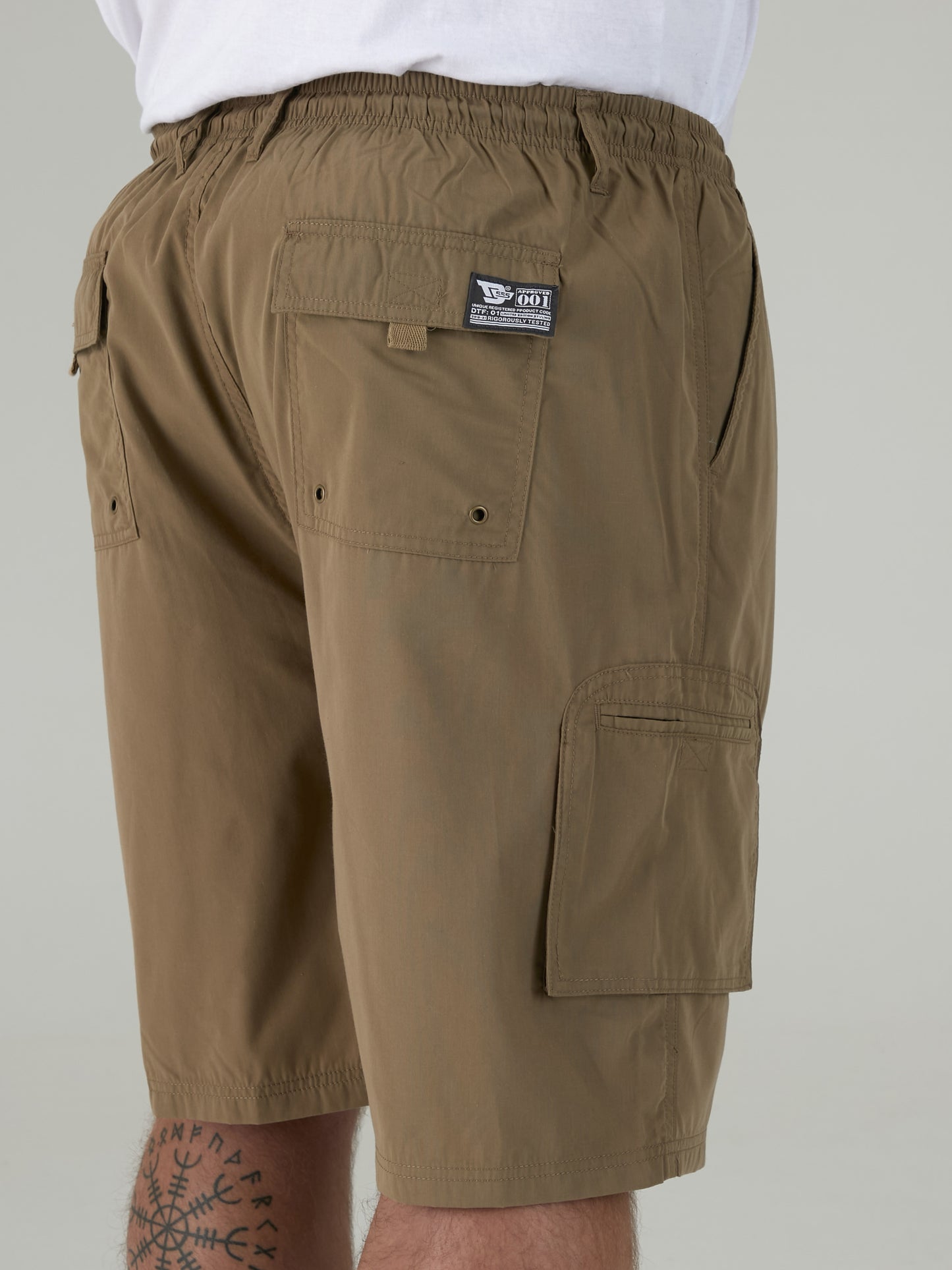 NICK -D555 Sand Cargo Short with Shaped Leg Pockets