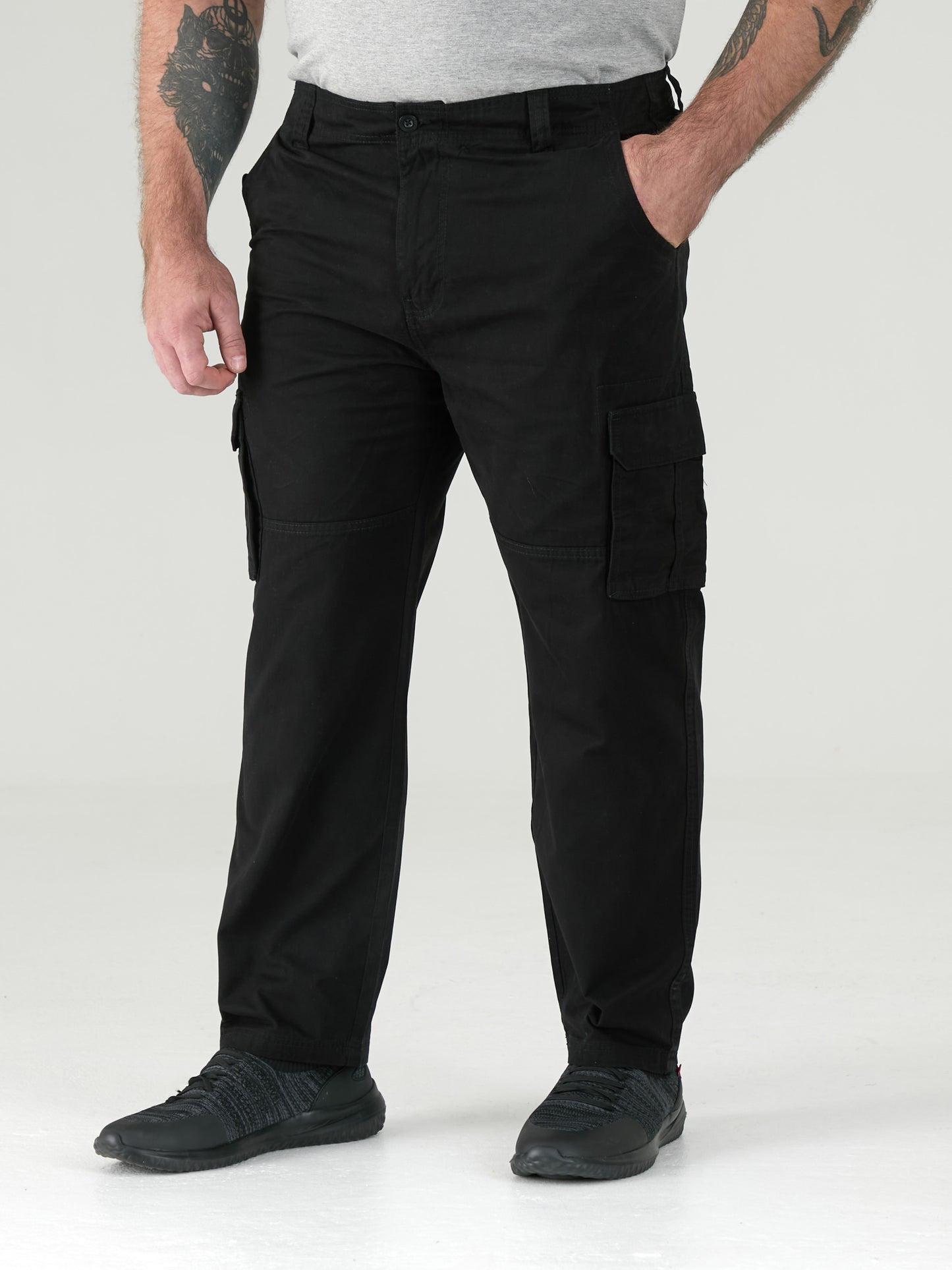 ROBERT -D555 Black Peached and Washed Cotton Cargo Trousers