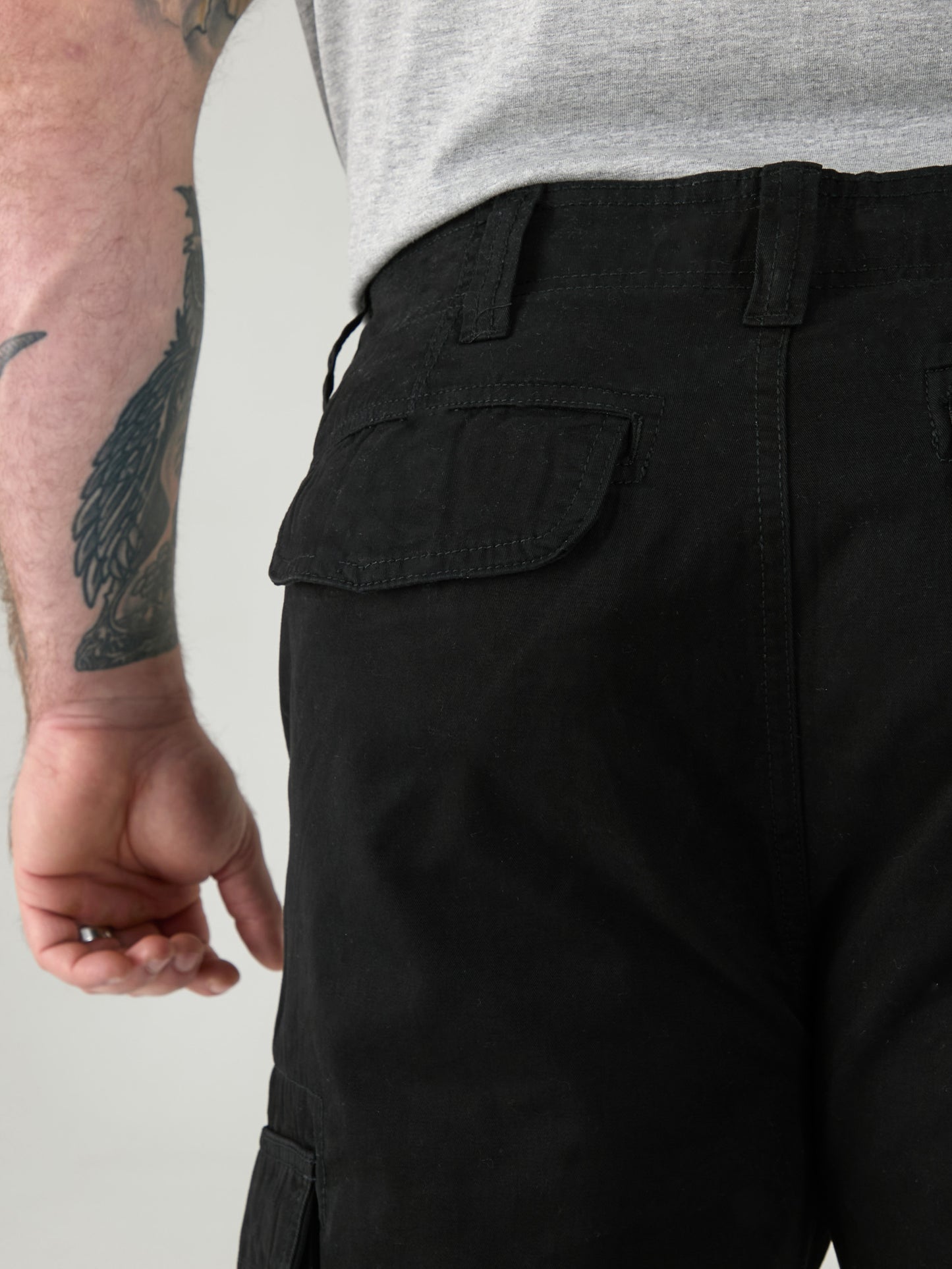 ROBERT -D555 Black Peached and Washed Cotton Cargo Trousers